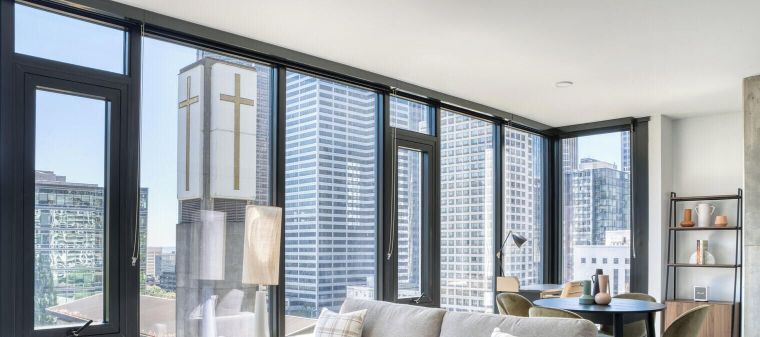 Télévision, chaîne hi-fi