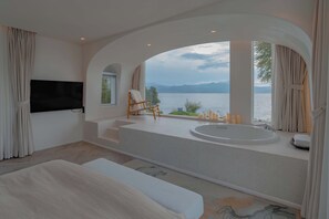 Premier Suite, Sea View | View from room - Dali Xiran  Erhai Villa  (Dali)
