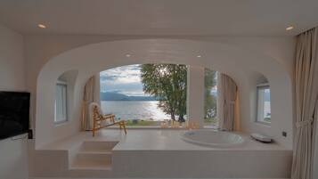 Premier Suite, Sea View | Minibar, desk, laptop workspace, free WiFi