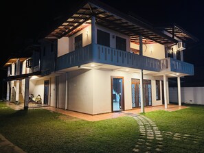 واجهة المنشأة