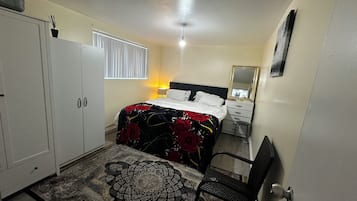 Shared Dormitory, 1 Bedroom, Smoking | 1 bedroom