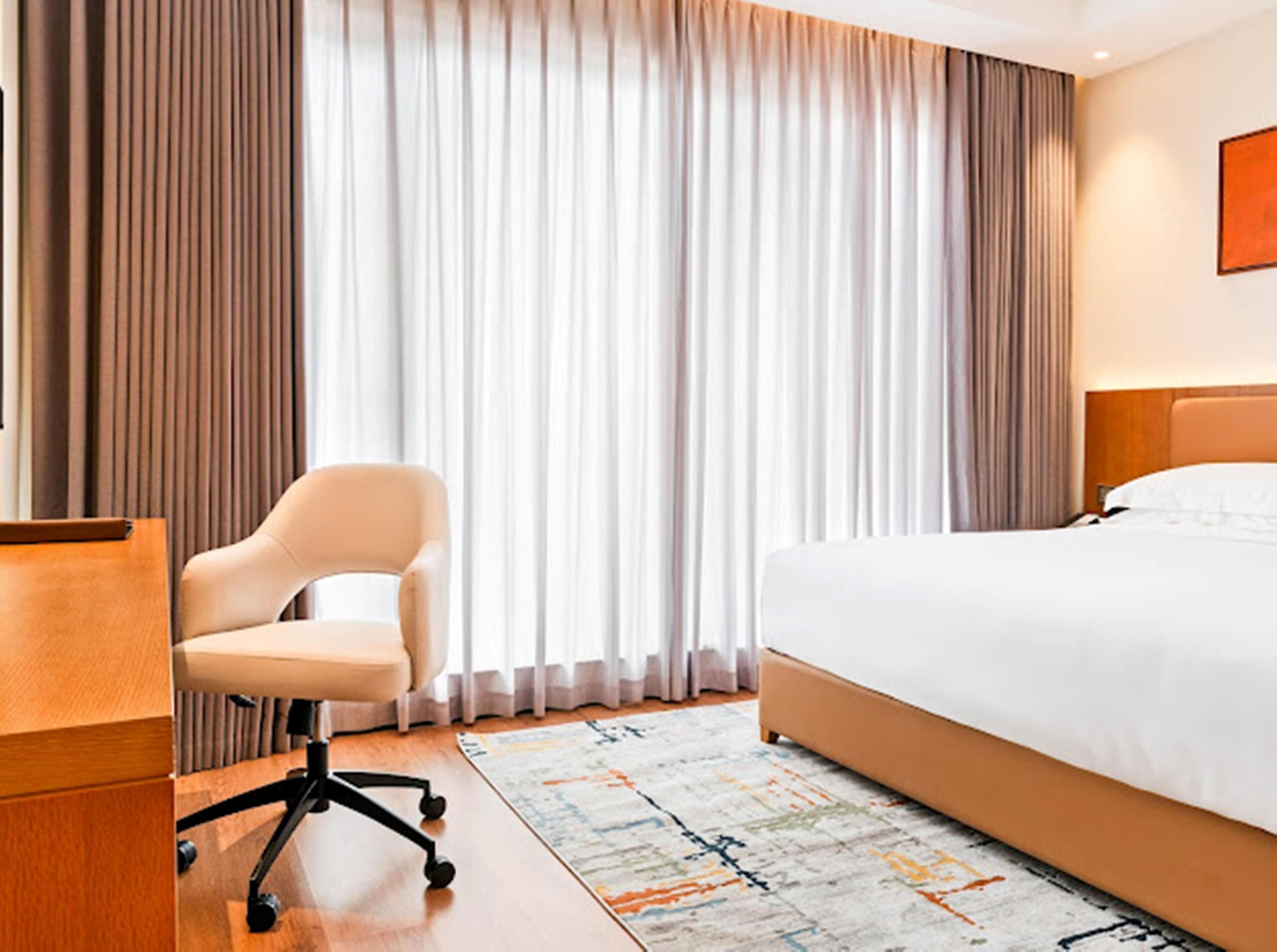 標準客房, 1 張標準雙人床 | 書桌、筆電工作空間、隔音、熨斗/熨衣板