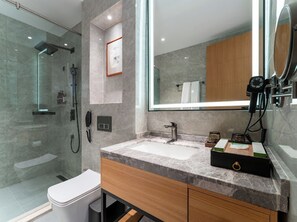 صابون، شامبو، ورق حمّام