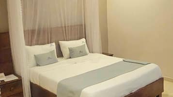Luxury Double Room, City View | In-room safe, desk, laptop workspace, blackout drapes