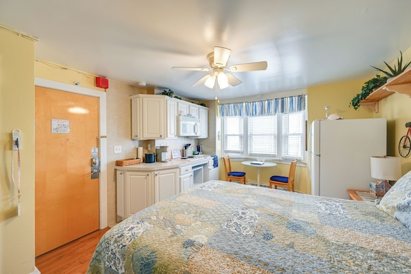 Ocean City Vacation Rental | Studio | 1BA | 350 Sq Ft | Step-Free Access