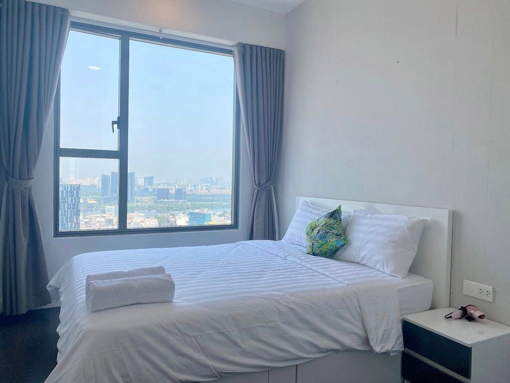 Egyptian cotton sheets, premium bedding, down comforters