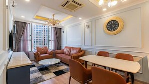 Egyptian cotton sheets, premium bedding, down comforters