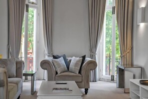 Interior - Hans Place Residences (London)