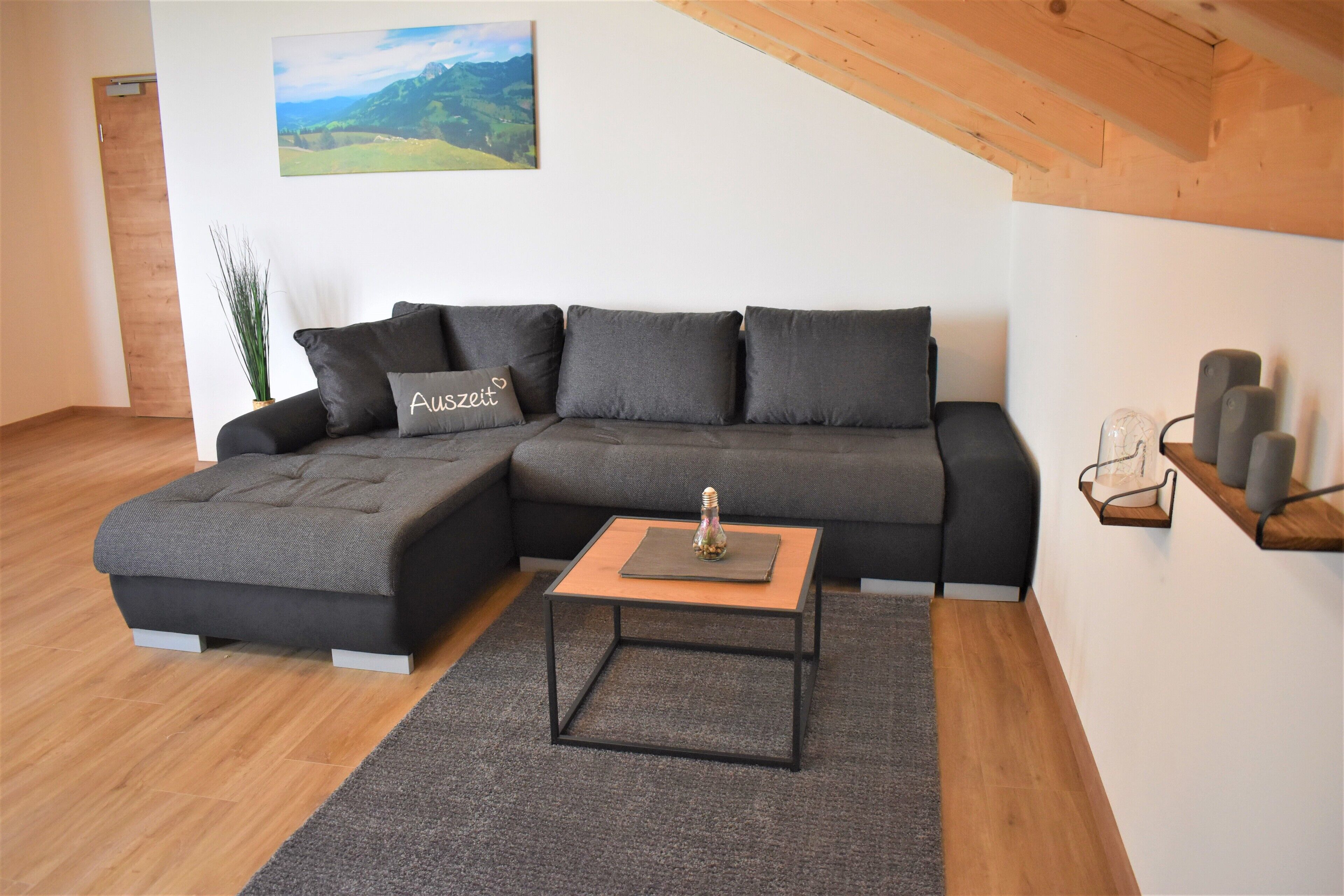 Ferienwohnung Wanderlust Mit 2 Schlafzimmern, Küche, Dusche/wc Und Loggia - Kolbermoor