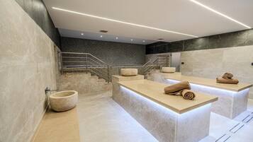 Sauna, steam room, Turkish bath/hammam, massages