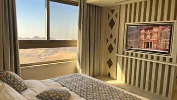 Superior Double or Twin Room, Balcony, Mountain View | Desk, soundproofing, iron/ironing board, free WiFi