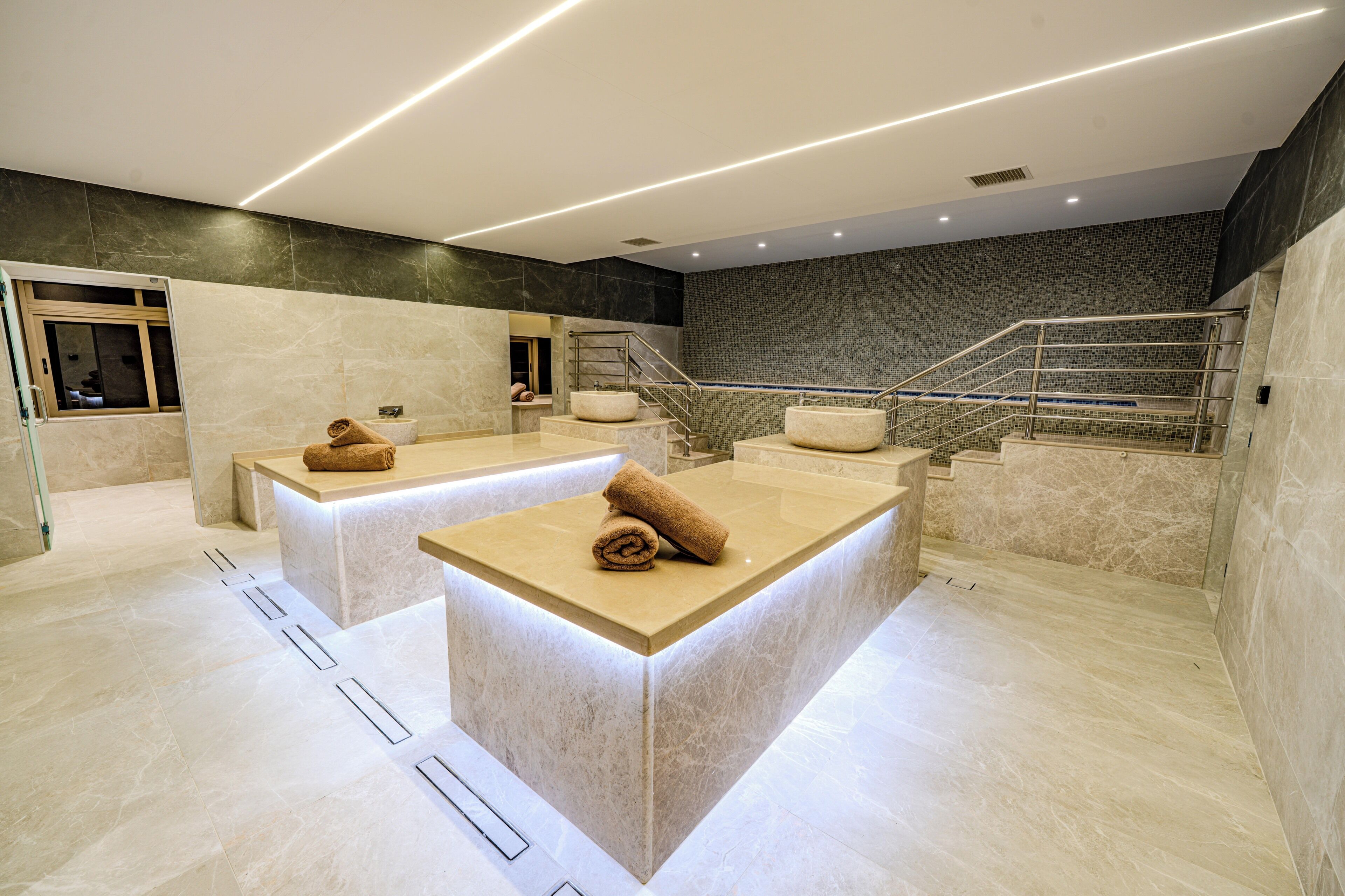 Sauna, baño turco, baño turco/hammam, masajes 