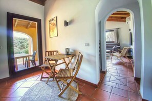 Dining - Villa Blu with pool in Stintino – Sardinia (Punta de Su Turrione)