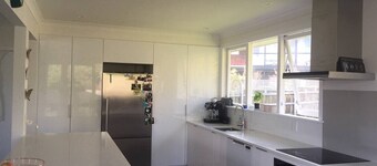 Modern, Sunny, Family home minutes from the city