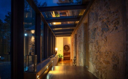 Opulent Estate with Easy Access from Glasglow