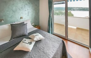2 bedrooms, free WiFi - Awesome apartment in Stara Novalja with heated swimming pool (Stara Novalja)