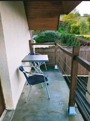 Habitación doble superior, vista a la ciudad | Insonorización, wifi gratis y acceso para silla de ruedas 