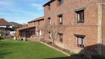 Fachada del alojamiento