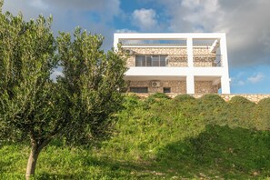Exterior - Villa Orizzonte- First Floor Apartment (Zakynthos)
