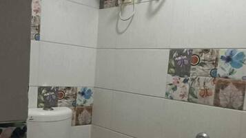 Superior Room | Bathroom