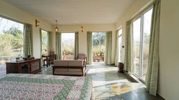 Villa with Private Pool | Free WiFi