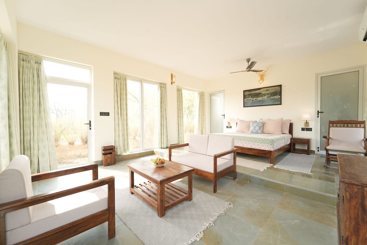 Villa with Private Pool | Free WiFi