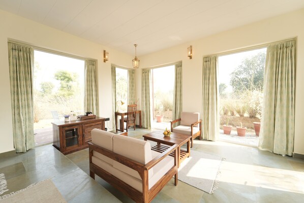 Villa with Private Pool | Free WiFi - Rann Baagh Ranthambore (Sherpur)