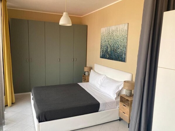 Soundproofing, free WiFi - Gerenzano Apartments (Gerenzano)