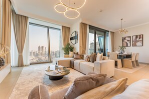 TV - High Floor with Direct Burj Khalifa and Fountain Views (Dubai)