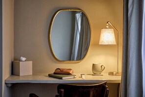 Interior - 3-Bed Historic Knitters House in Nottingham (Nottingham)