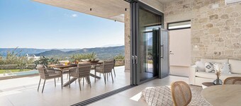 Himmel Villas | Seaview Luxury & 2 Private Pools