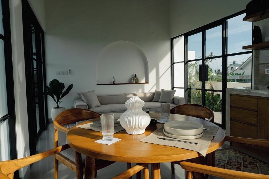 Villa Deluxe, vistas a la piscina | Zona de estar