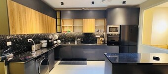 Apartment 97 m² - Sea View & Fort Santa Cruz - High Standing Residence - Oran