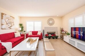 Lobby lounge - 洛杉磯陽光四季民宿 (Hacienda Heights)