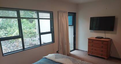 Neat one Bedroom Plus Living Room Apartment