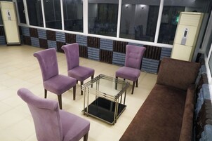 Televisión LCD 32 pulgadas con canales de televisión por cable