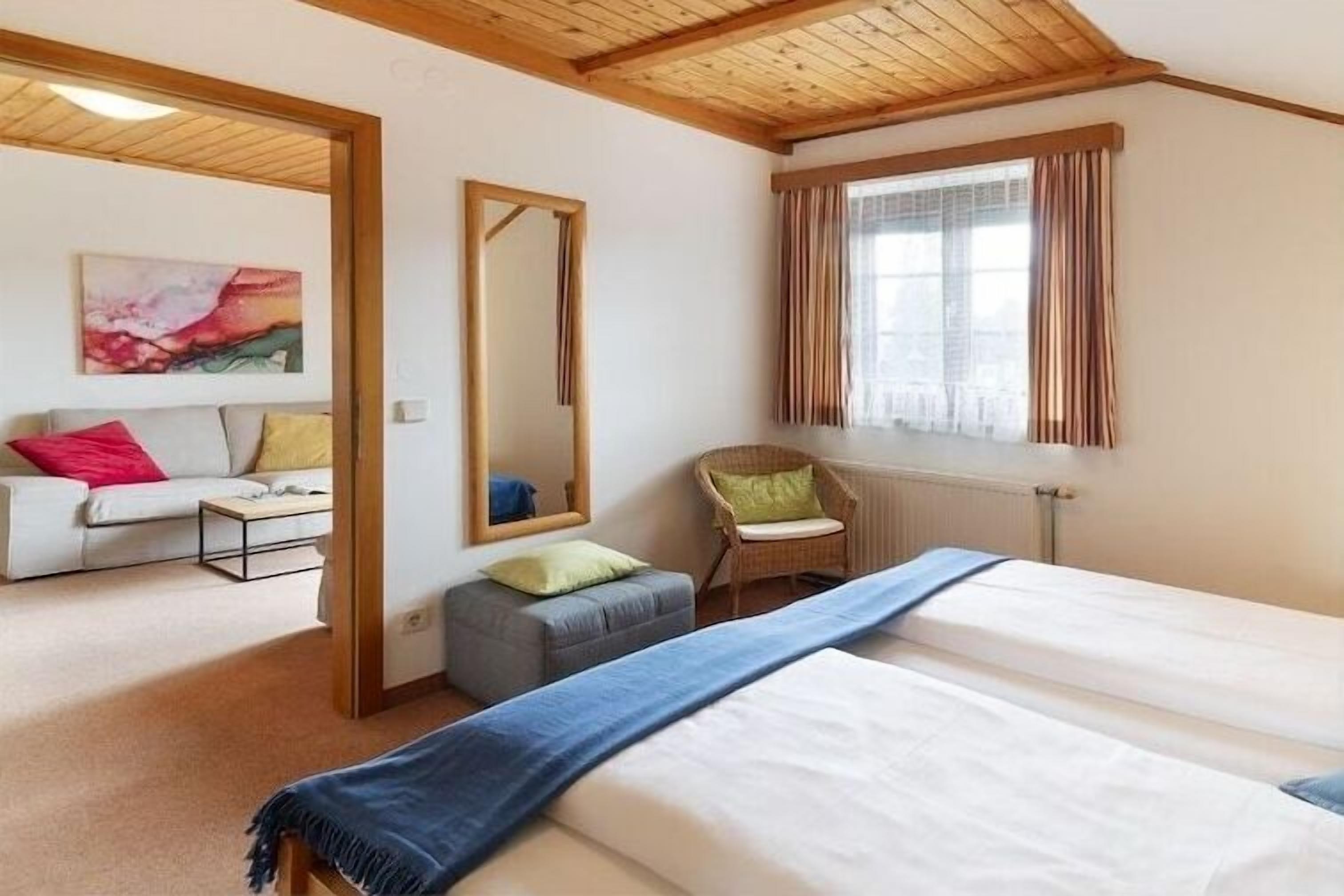 2 bedrooms, free WiFi, bed sheets