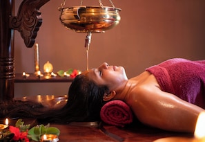 Behandlingsrom for par, badstue, dampbad og kroppsbehandlinger