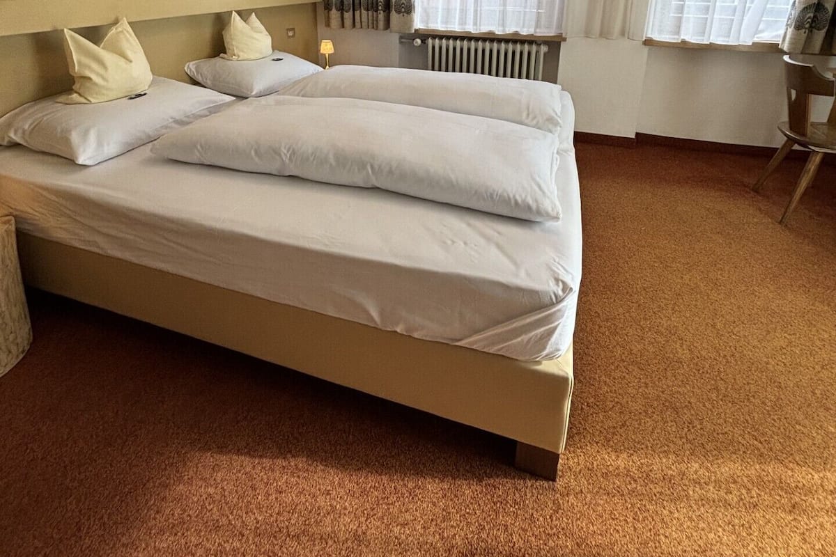 Double Room, Non Smoking | In-room safe, free WiFi