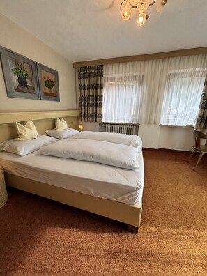 Double Room, Non Smoking