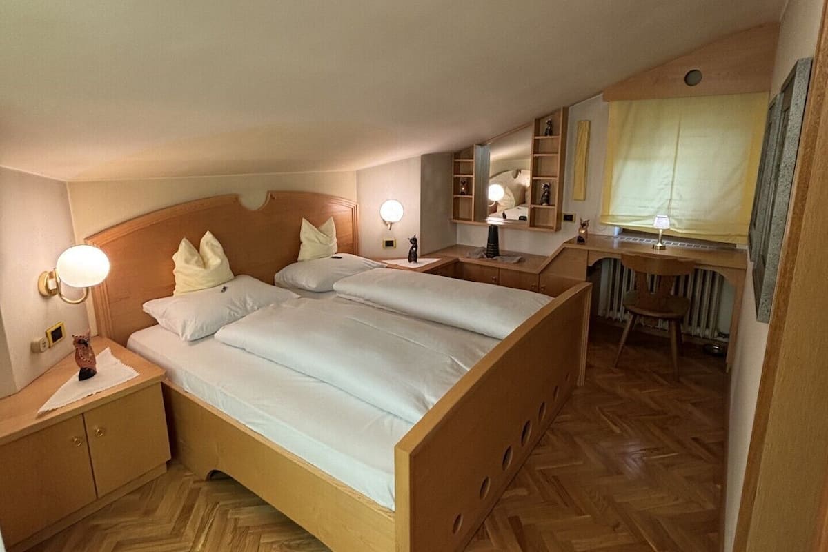Basic Suite, Non Smoking | In-room safe, free WiFi