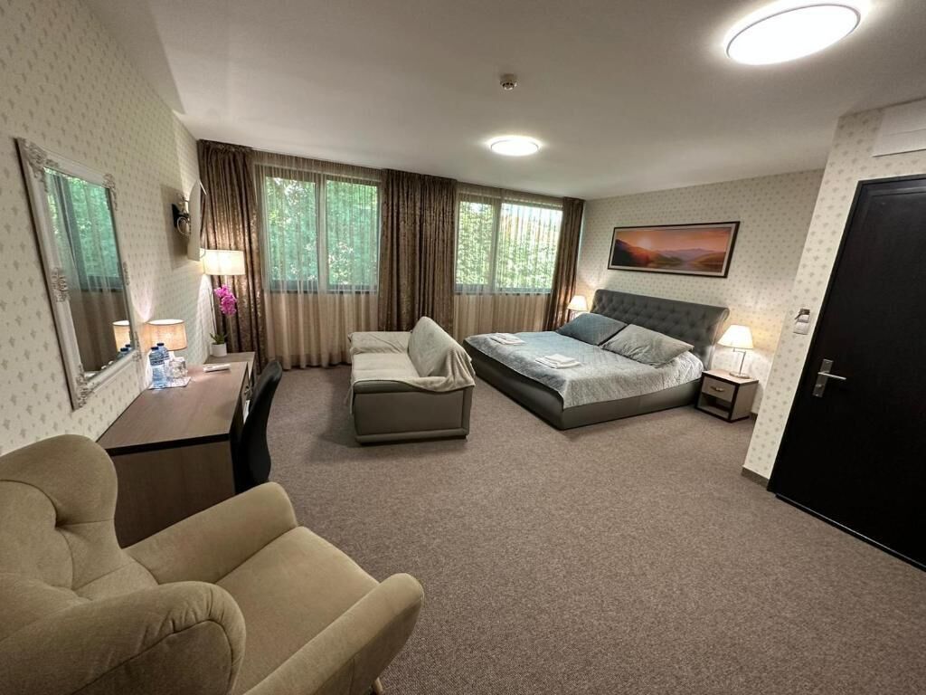 Tabla de planchar con plancha y wifi 