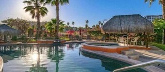 2BD Condo in La Costa Phase 2!