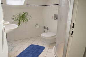 Shower - 1 in the Gerdts country house (Cuxhaven)