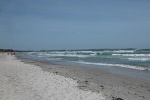 Beach - Holiday apartment with 2 bedrooms (Breege)