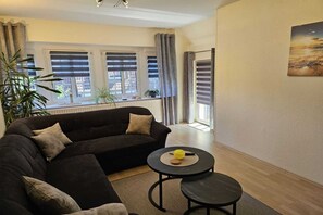 Smart TV, DVD player, stereo - Holiday apartment on the primeval forest road (Bockhorn)