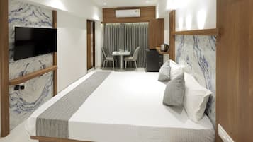 Phòng đôi hoặc 2 giường đơn Deluxe, quang cảnh thành phố | Truy cập Internet không dây miễn phí