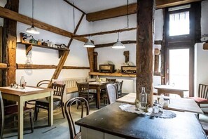 Dining - Holiday apartment Gutshof Bastorf (Bastorf)