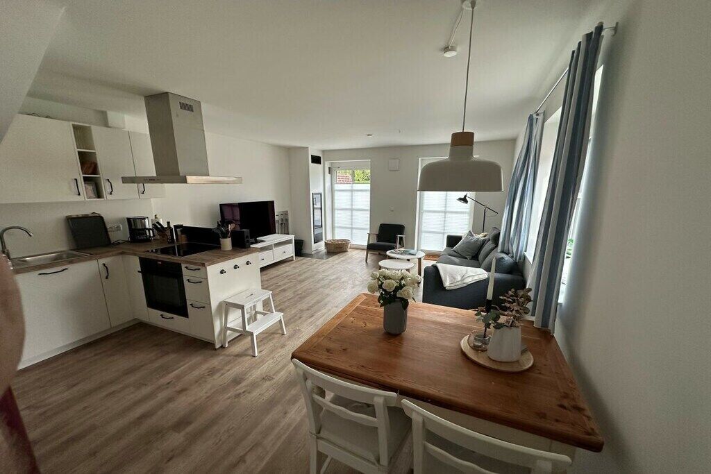 Una Smart TV, una chimenea