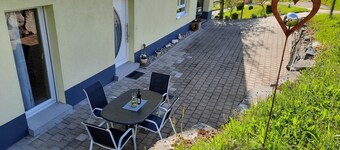 Apartment 'Am Weinberg' with Garden, Balcony and Wi-Fi